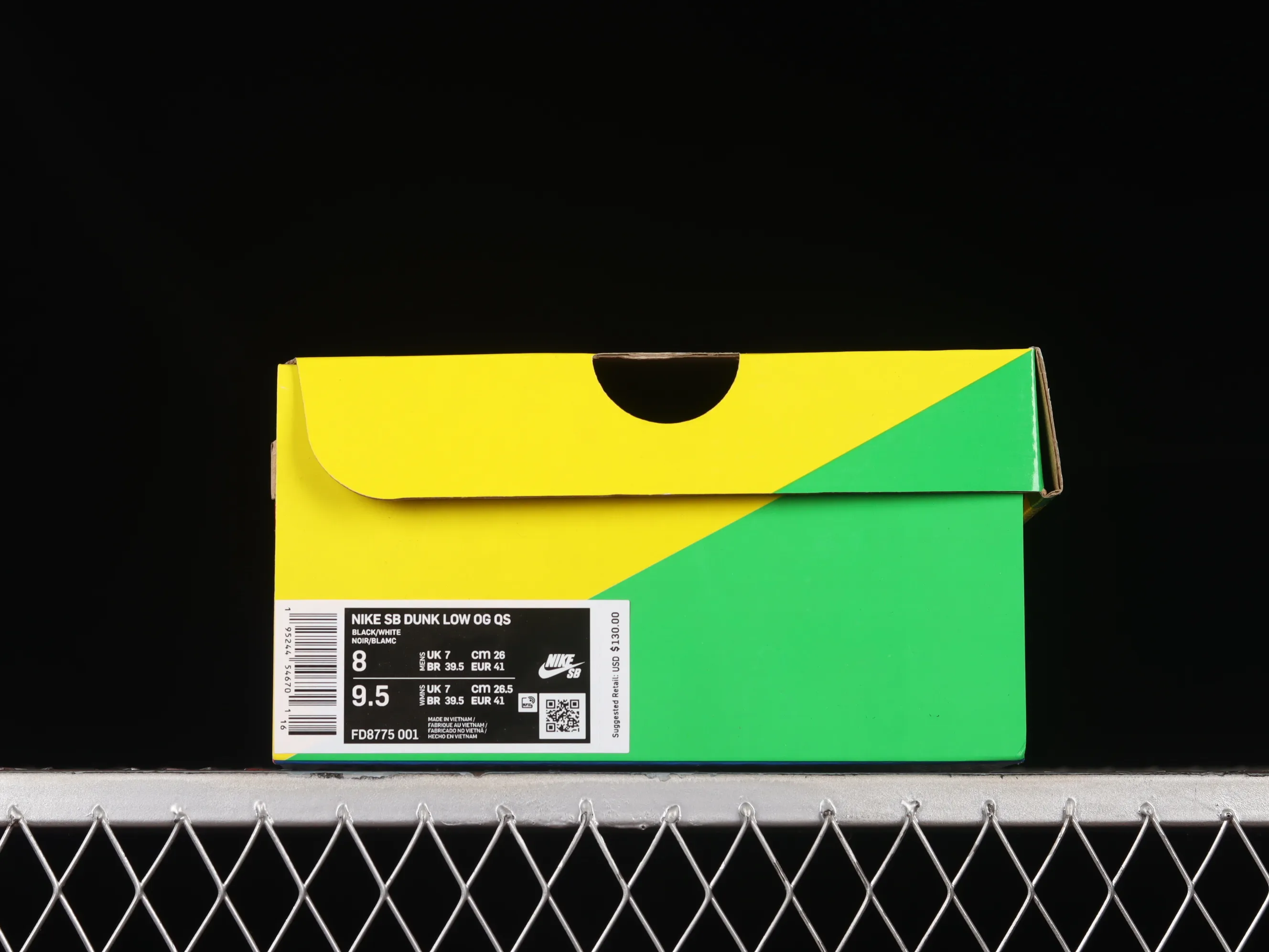 All Categories Nk SB Dunk Series Nk SB Dunk Low Low-top sneakers M version pure original HUF x Nk SB Dunk Low "San Francisco" Black and white panda joint model SB low-top sports and leisure sneakers FD8775-001